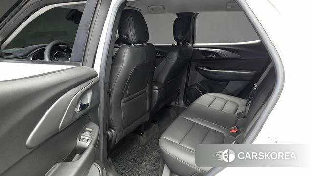 Chevrolet (GM Daewoo) Trailblazer 2022 Белый из Кореи, фото 2