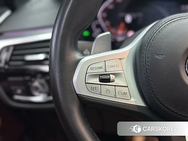 BMW 5 series 2023 Черный из Китая, фото 2