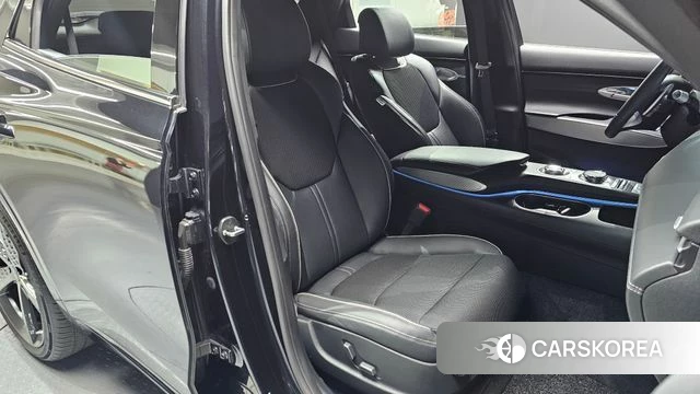 Genesis GV70 2022 Черный из Кореи, фото 2