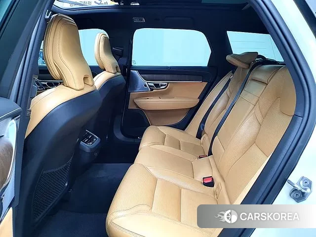 Volvo V90 Cross-Country 2021 Белый из Кореи, фото 2