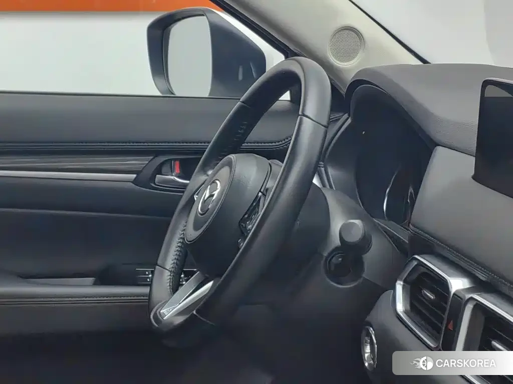Mazda CX-5 2022 Белый из Китая, фото 2