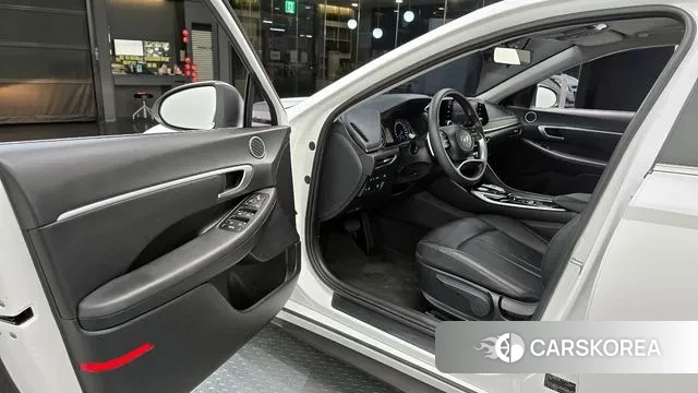Hyundai Sonata (DN8) 2022 Белый из Кореи, фото 2
