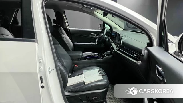 Kia Sportage 5th Generation 2022 Белый из Кореи, фото 2