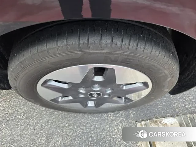 Hyundai Staria 2023 Серый из Кореи, фото 2