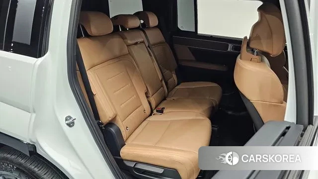 Hyundai Santa Fe (MX5) 2023 Белый из Кореи, фото 2