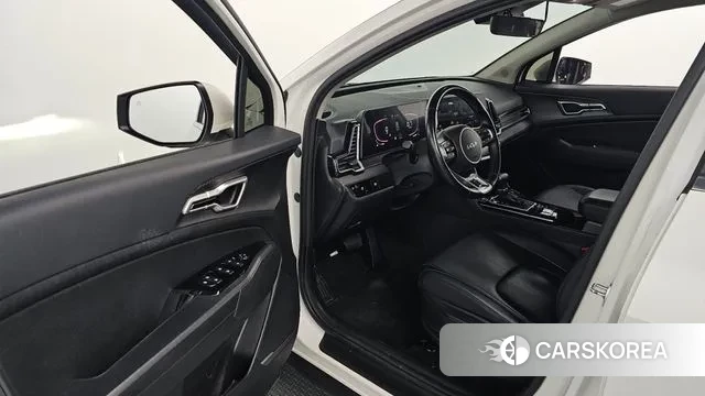 Kia Sportage 5th Generation 2022 Белый из Кореи, фото 2