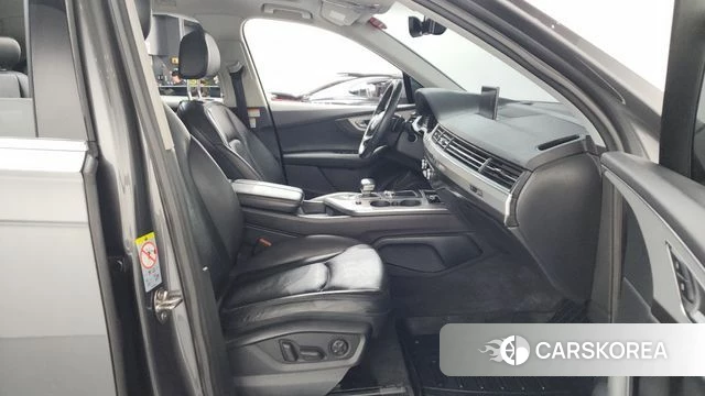 Audi Q7 (4M) 2019 Серый из Кореи, фото 2