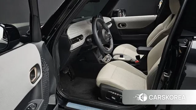 Mini Cooper S 4th Generation 2024 Черный из Кореи, фото 2