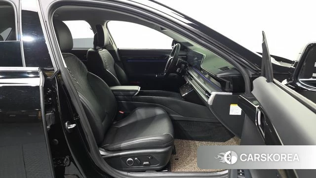 Hyundai Grandeur Hybrid (GN7) 2023 Черный из Кореи, фото 2