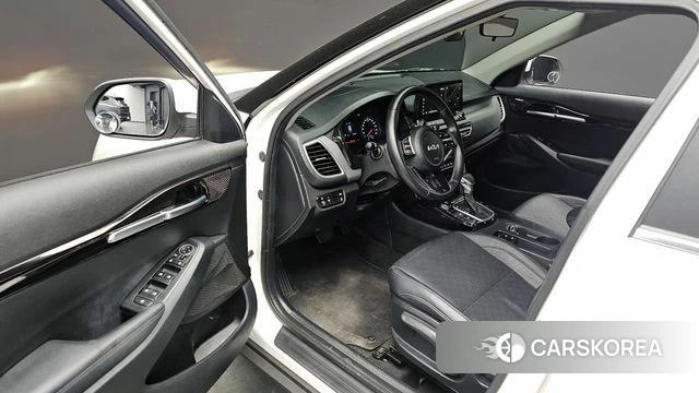 Kia Seltos 2021 Белый из Кореи, фото 2