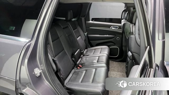 Jeep Grand Cherokee 2021 Серый из Кореи, фото 2