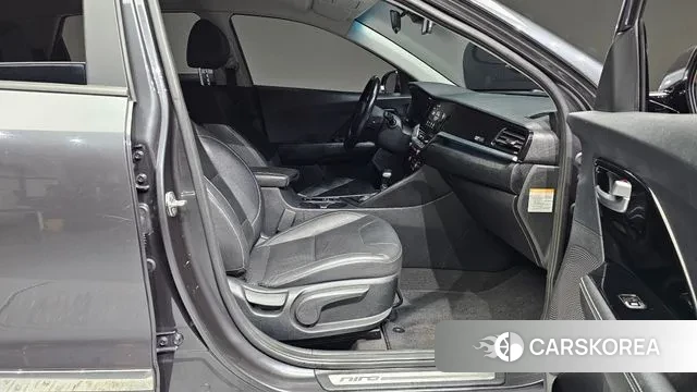 Kia The New Niro 2020 Серый из Кореи, фото 2