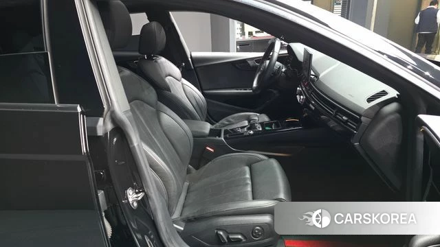 Audi A5 (F5) 2020 Черный из Кореи, фото 2