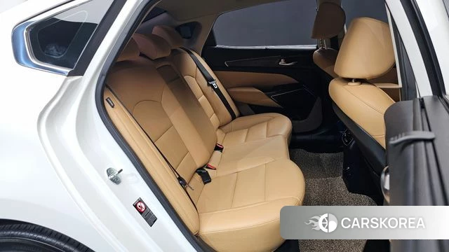 Kia K7 Premier 2019 Белый из Кореи, фото 2
