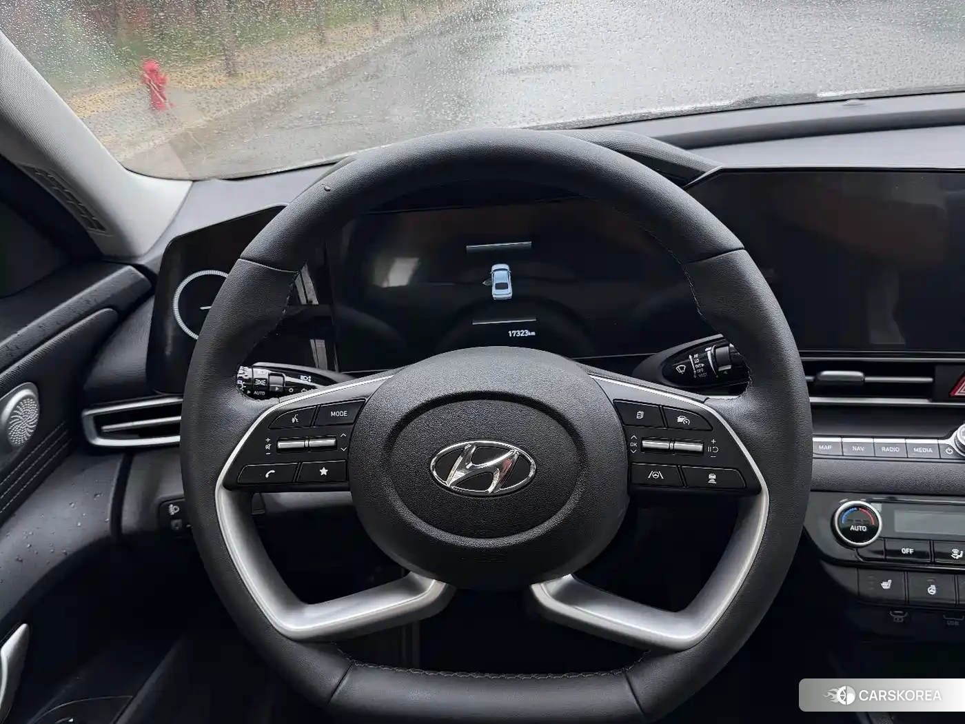 Hyundai Elantra 2024 Белый из Китая, фото 2
