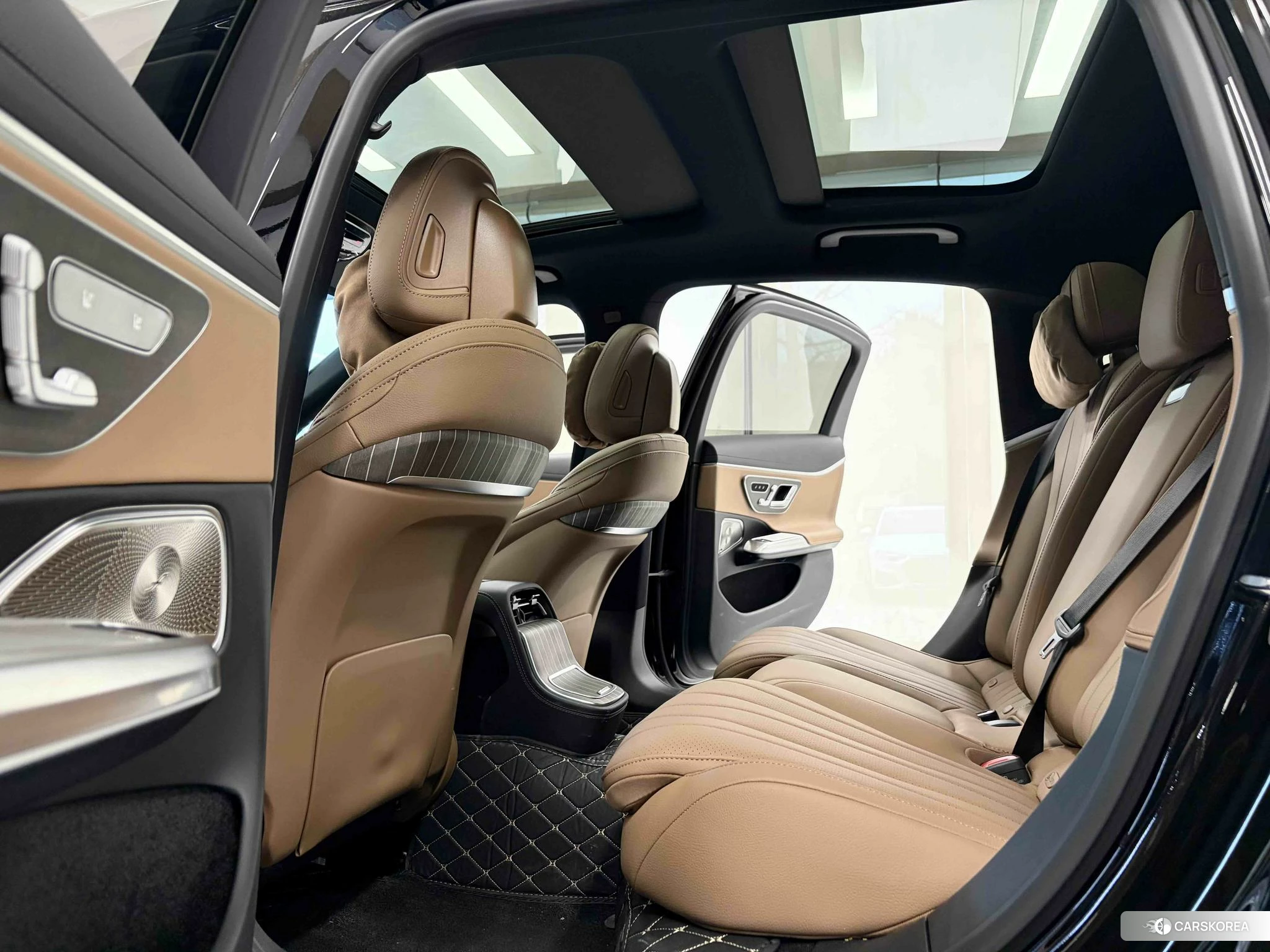 Mercedes-Benz E-class 2024 Черный из Китая, фото 2