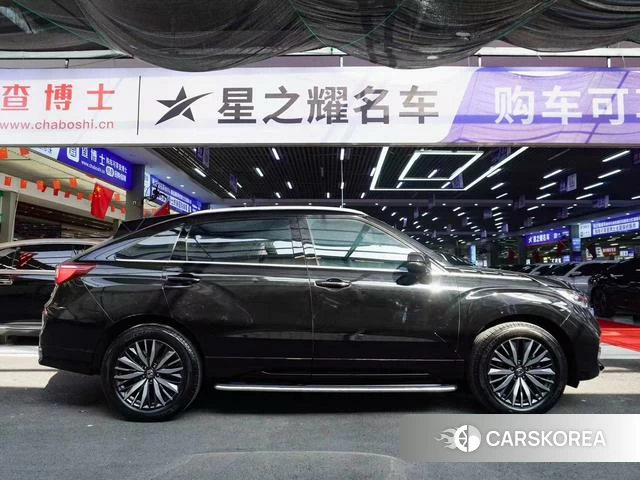Honda Crown Road 2023 Черный из Китая, фото 2
