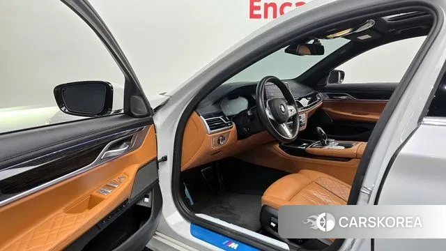 BMW 7 Series (G11) 2019 Белый из Кореи, фото 2