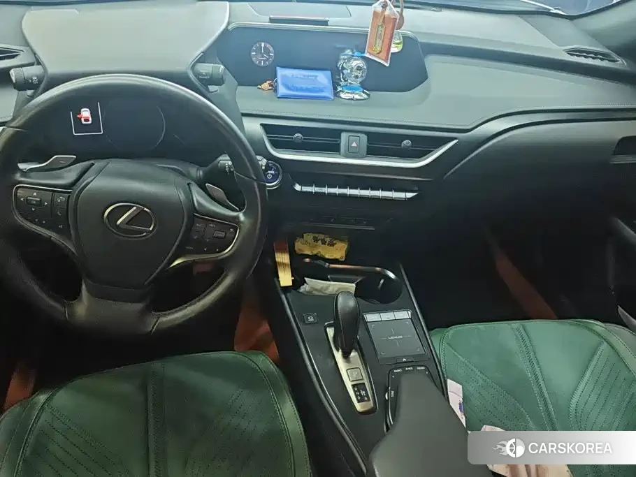 Lexus UX 2022 Белый из Китая, фото 2