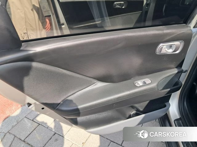 Hyundai Ionic 6 2023 Серебряный из Кореи, фото 2