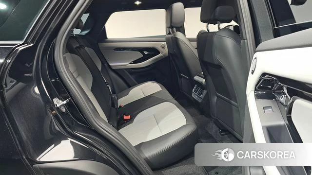 Land Rover Range Rover Evoque 2nd Generation 2026 Черный из Кореи, фото 2