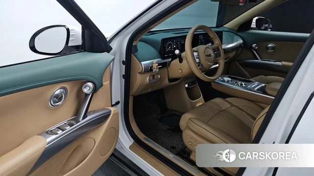 Genesis GV60 2023 Белый из Кореи, фото 2