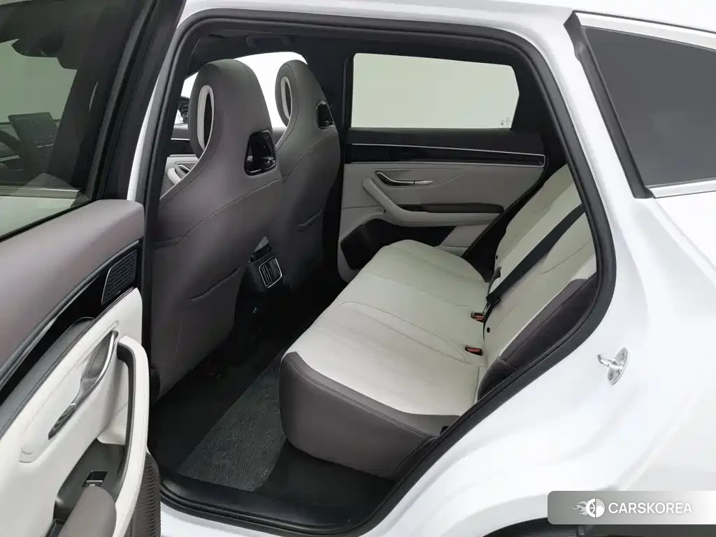 BYD Songjiang New Energy 2025 Белый из Китая, фото 2