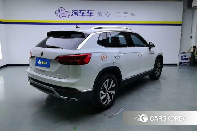 Volkswagen Tuyue 2022 Белый из Китая, фото 2