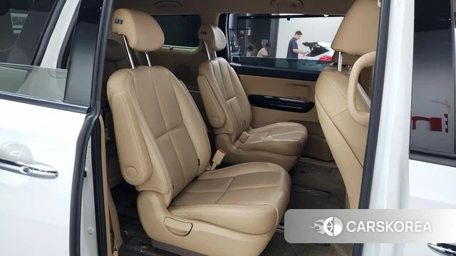 Kia The New Carnival 2018 Белый из Кореи, фото 2