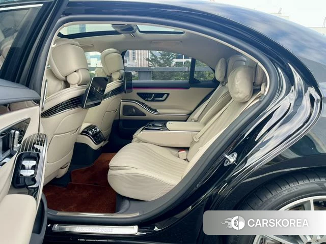 Mercedes-Benz S-class 2021 Черный из Китая, фото 2