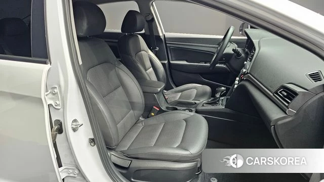 Hyundai The New Avante AD 2019 Белый из Кореи, фото 2