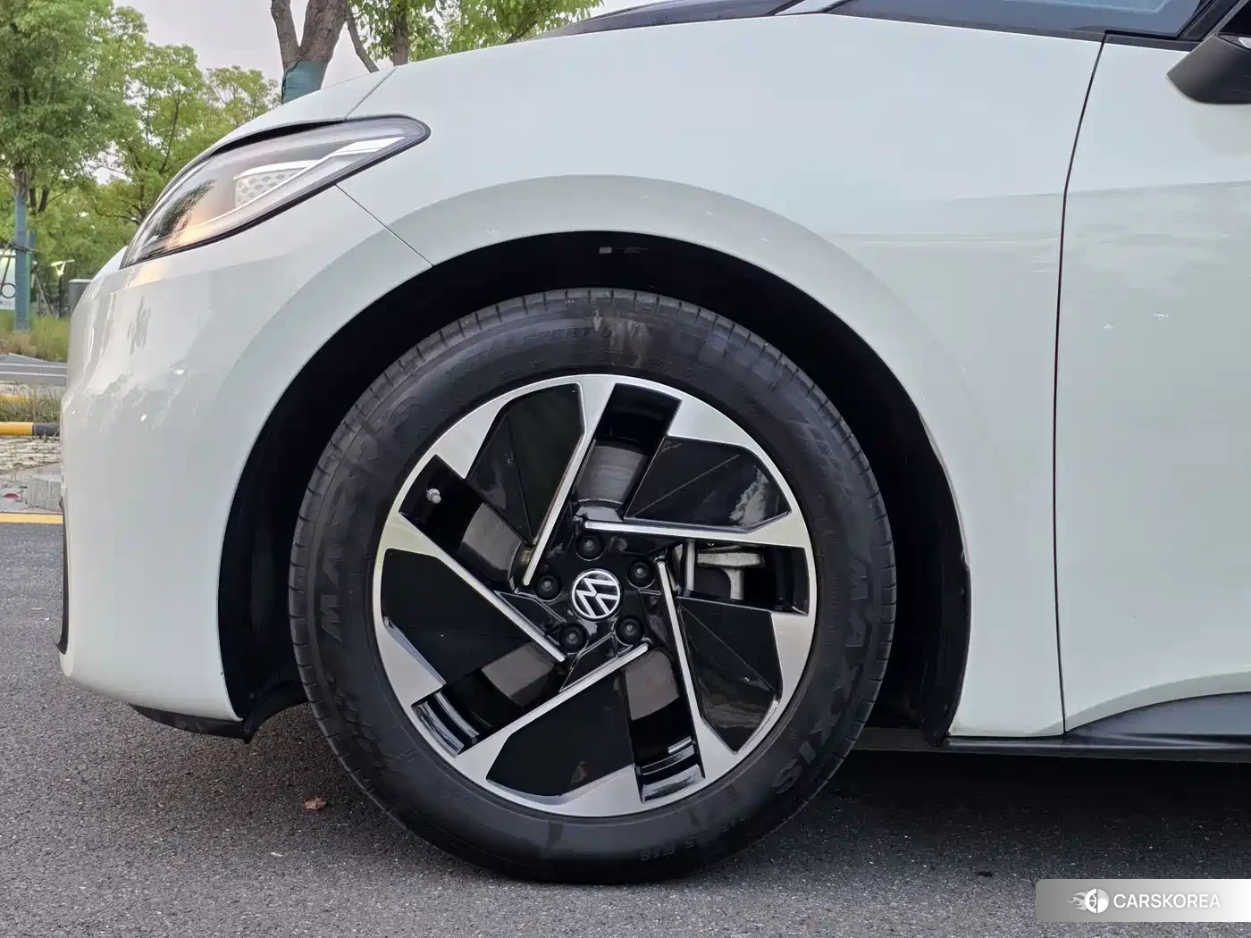 Volkswagen ID.3 2024 Белый из Китая, фото 2