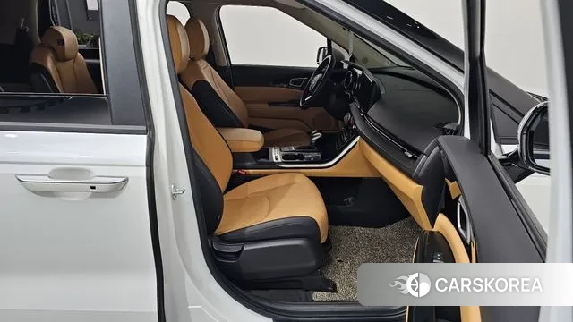 Kia Carnival 4th generation 2022 Белый из Кореи, фото 2