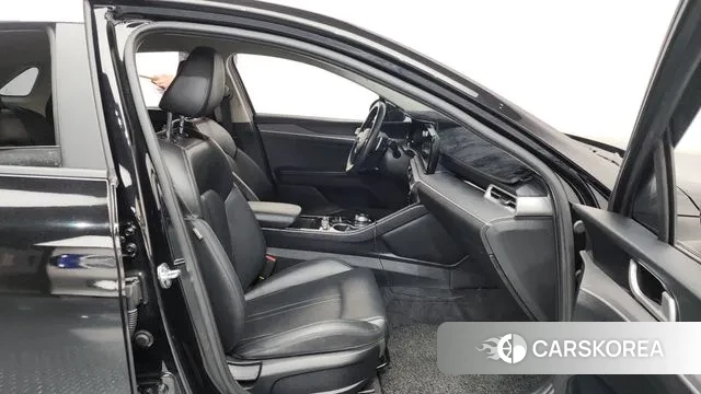 Kia K5 3rd generation 2021 Черный из Кореи, фото 2