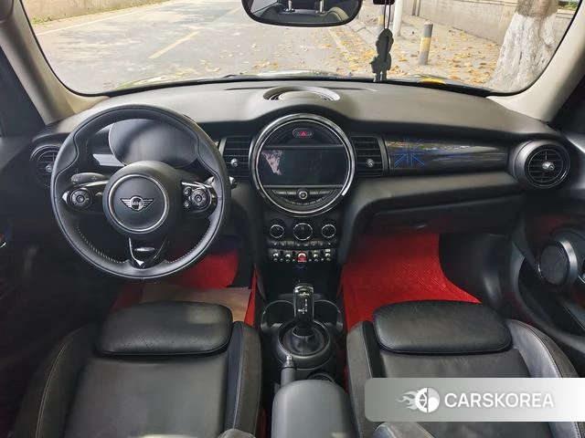 MINI MINI 2021 Черный из Китая, фото 2