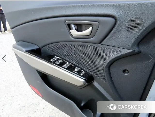 Ssangyong Tivoli Armor 2018 Серебряный из Кореи, фото 2