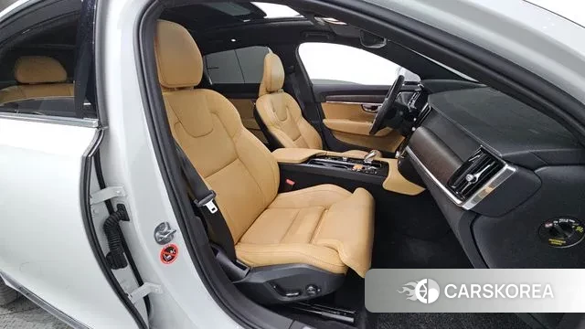 Volvo S90 2022 Белый из Кореи, фото 2