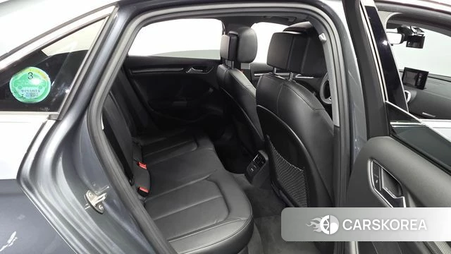 Audi New A3 2019 Серый из Кореи, фото 2