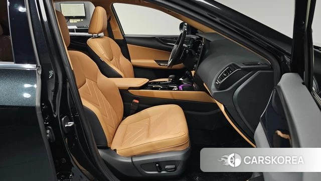 Lexus NX350h Second generation 2025 Серый из Кореи, фото 2