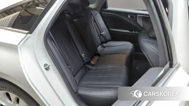 Kia K8 2022 Белый из Кореи, фото 2