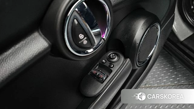 Mini Cooper 2021 Серебристо-серый из Кореи, фото 2