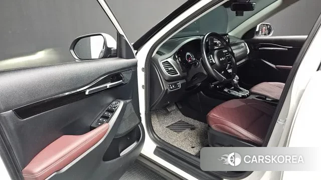 Kia The New Seltos 2022 Белый из Кореи, фото 2