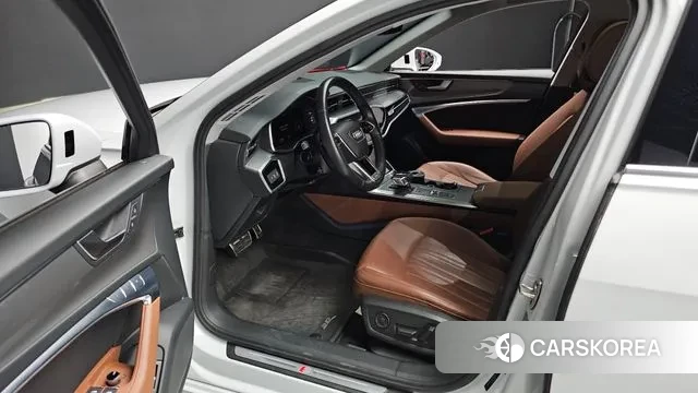 Audi A6 (C8) 2021 Белый из Кореи, фото 2