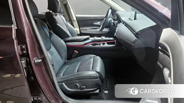 Genesis GV70 2021 Коричневый из Кореи, фото 2