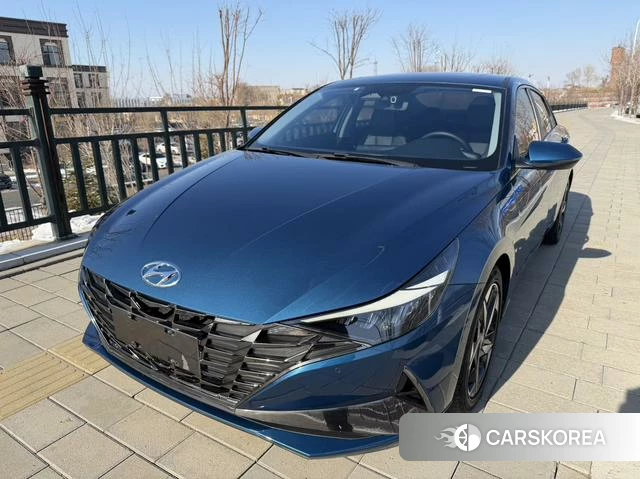 Hyundai Elantra 2023 Синий из Китая, фото 2