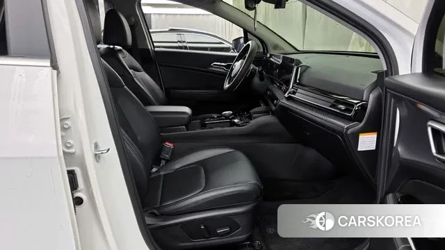 Kia Sportage 5th Generation Hybrid 2022 Белый из Кореи, фото 2