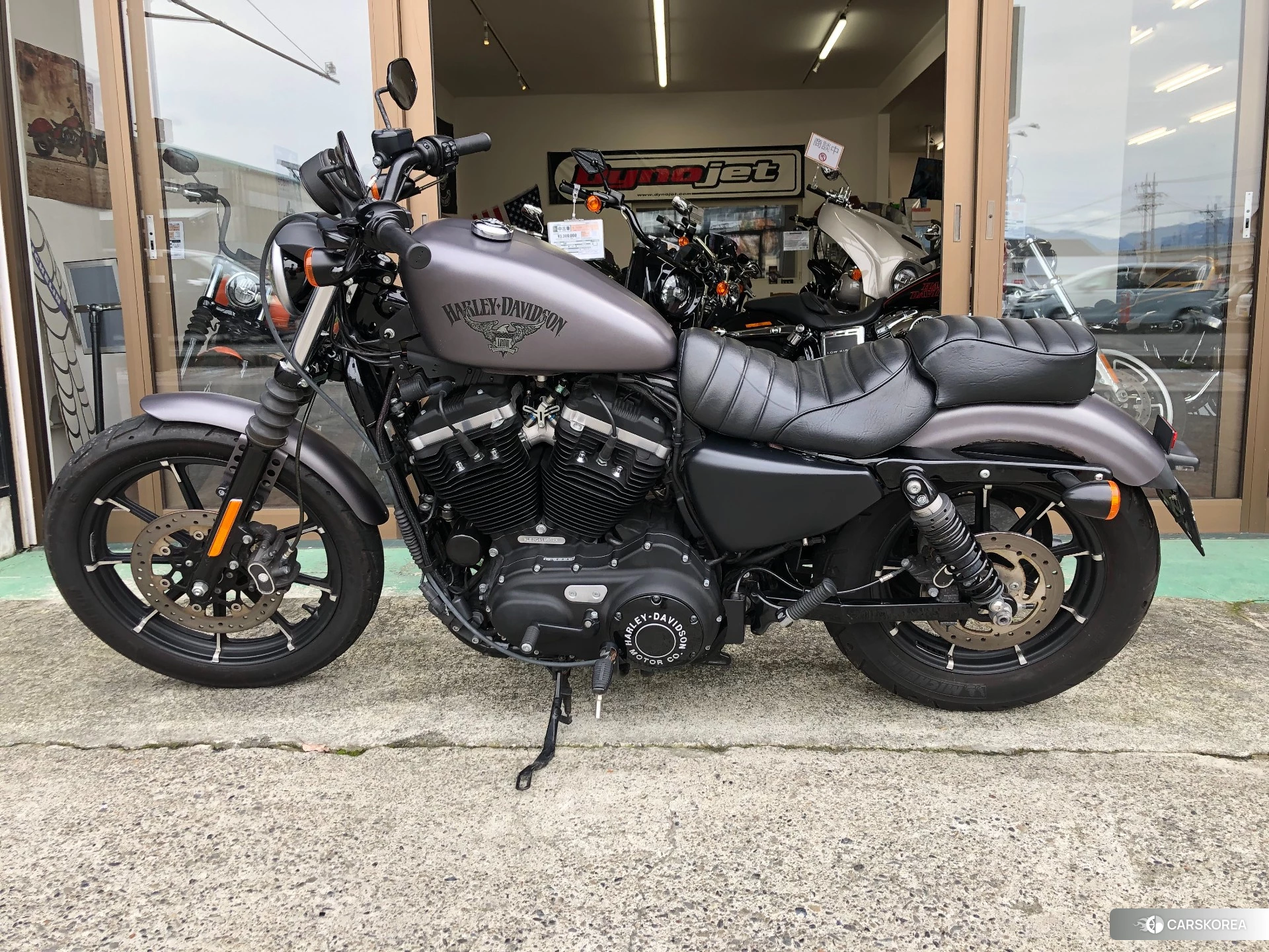 Harley-Davidson Sportster XL883N 2016 из Японии, фото 2