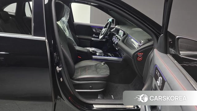 Mercedes-Benz GLA - Class H247 2020 Черный из Кореи, фото 2