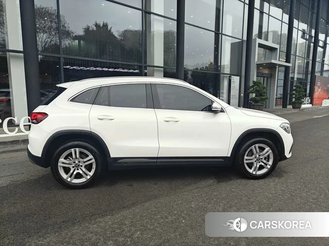 Mercedes-Benz GLA id 4215759 из Китая 2