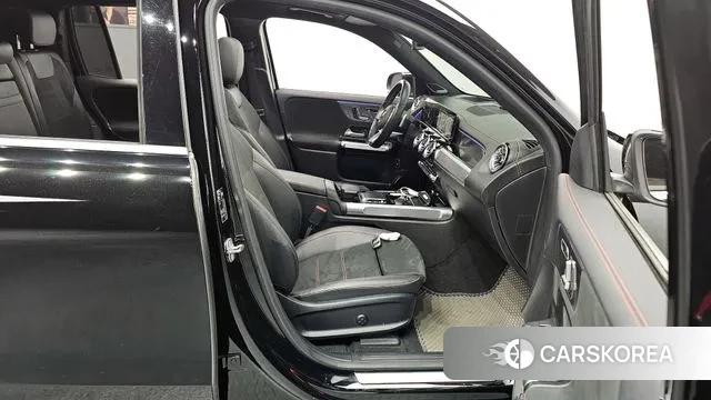 Mercedes-Benz EQB X243 2023 Черный из Кореи, фото 2